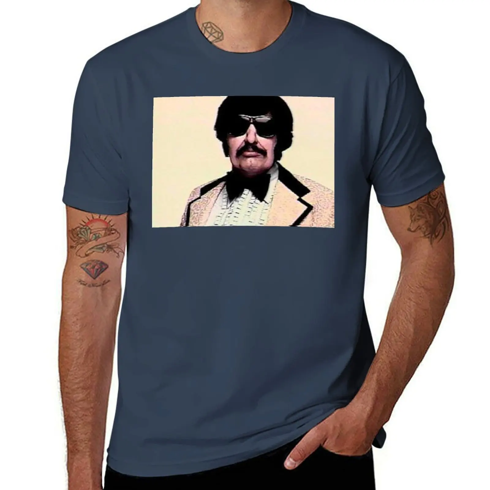 Фото Футболка Tony Clifton, универсальная праздничная футболка №1
