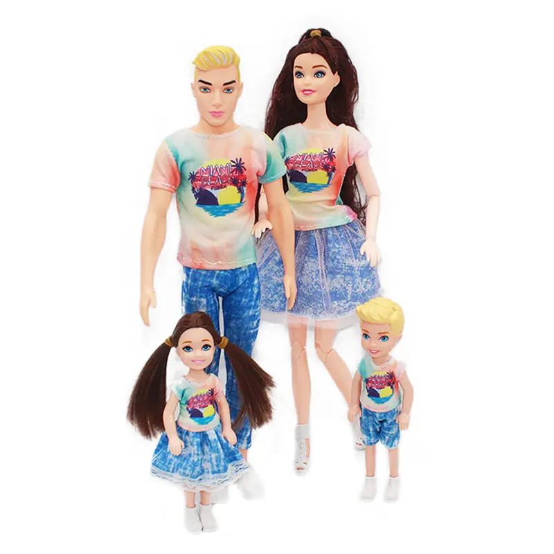 

4 Pieces / Set Family Full Set Parent-child Doll Set Child and Aldult Doll with Clothes Girl Play House Dress Up Toy