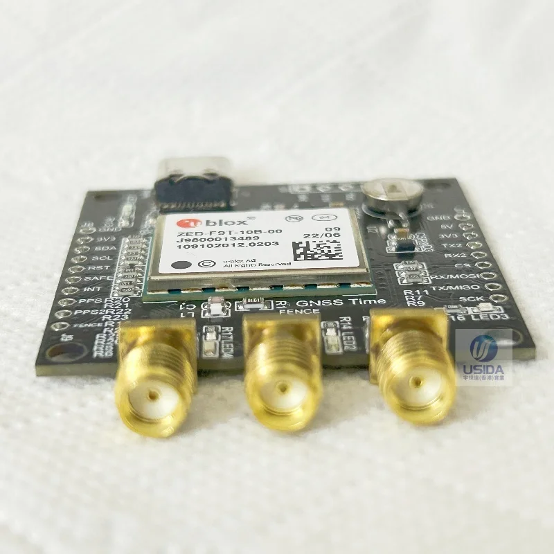 ZED-F9T-10B-00 Высокоточная плата позиционирования GPS Три входных антенны GNSS Создайте