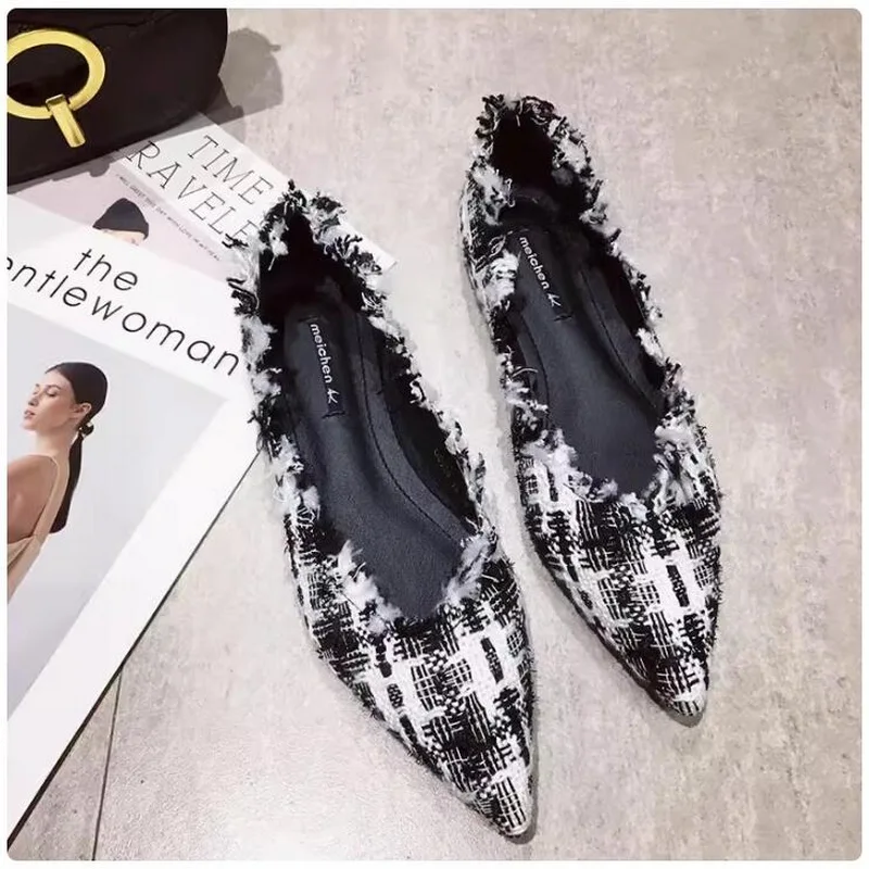 Туфли женские с острым носком балетки без застежки лоферы плоская подошва стиль