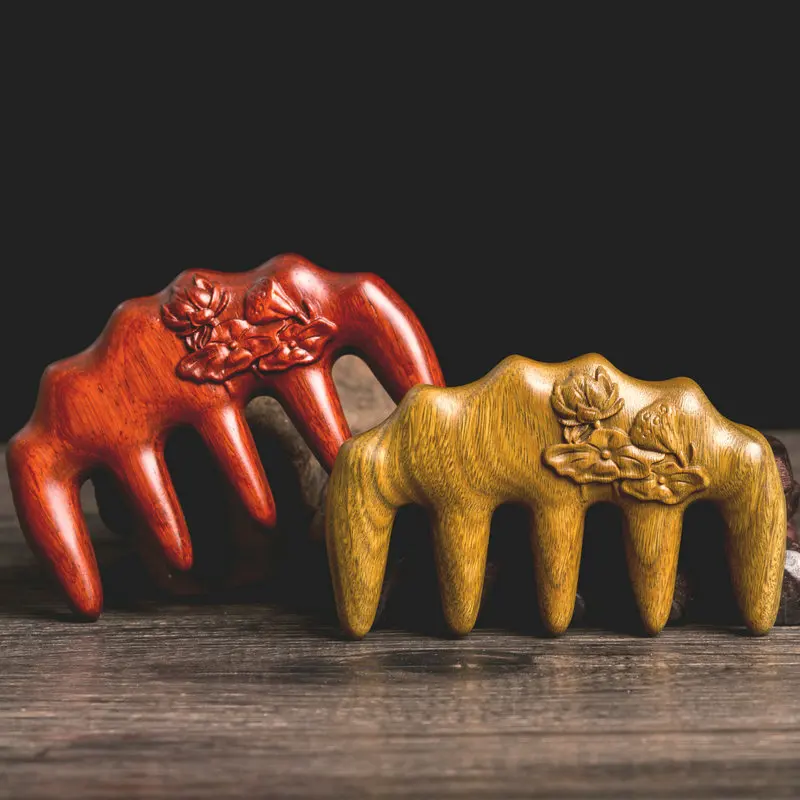 

Деревянный Массажер из сандалового дерева, резная Расческа с лотосом, массажная головка, релаксация головы гуаша, акупунктурная терапия, ра...