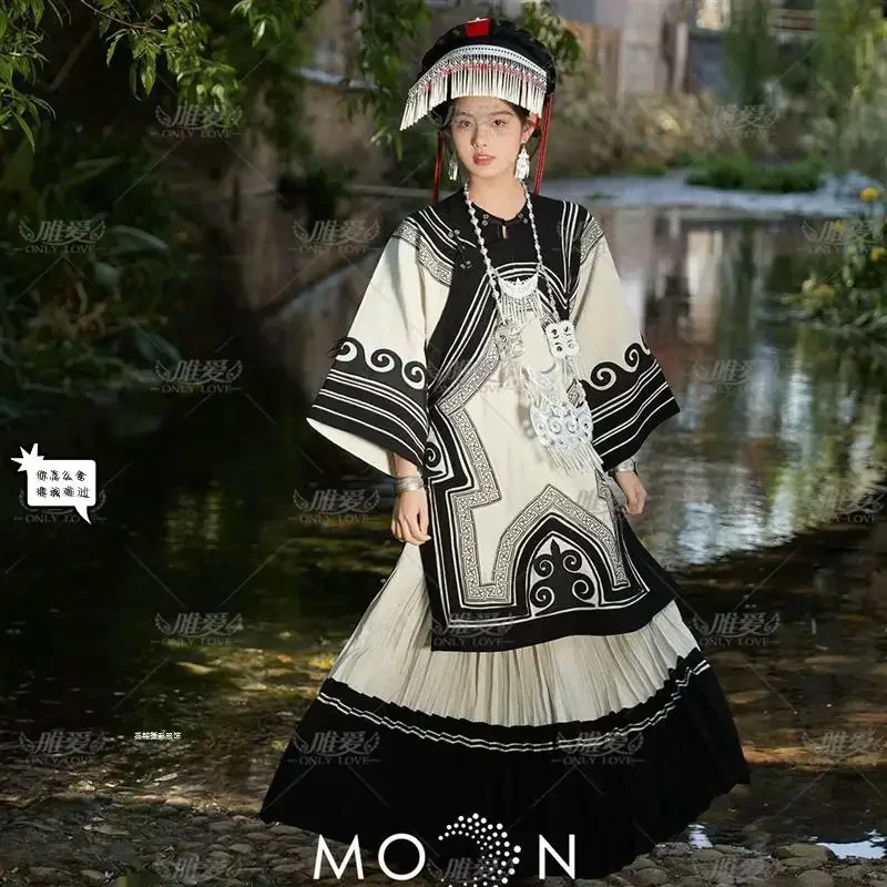 Yunnan Yi женская новая модель в стиле лесности Феникс древний город Miaojiang девочки