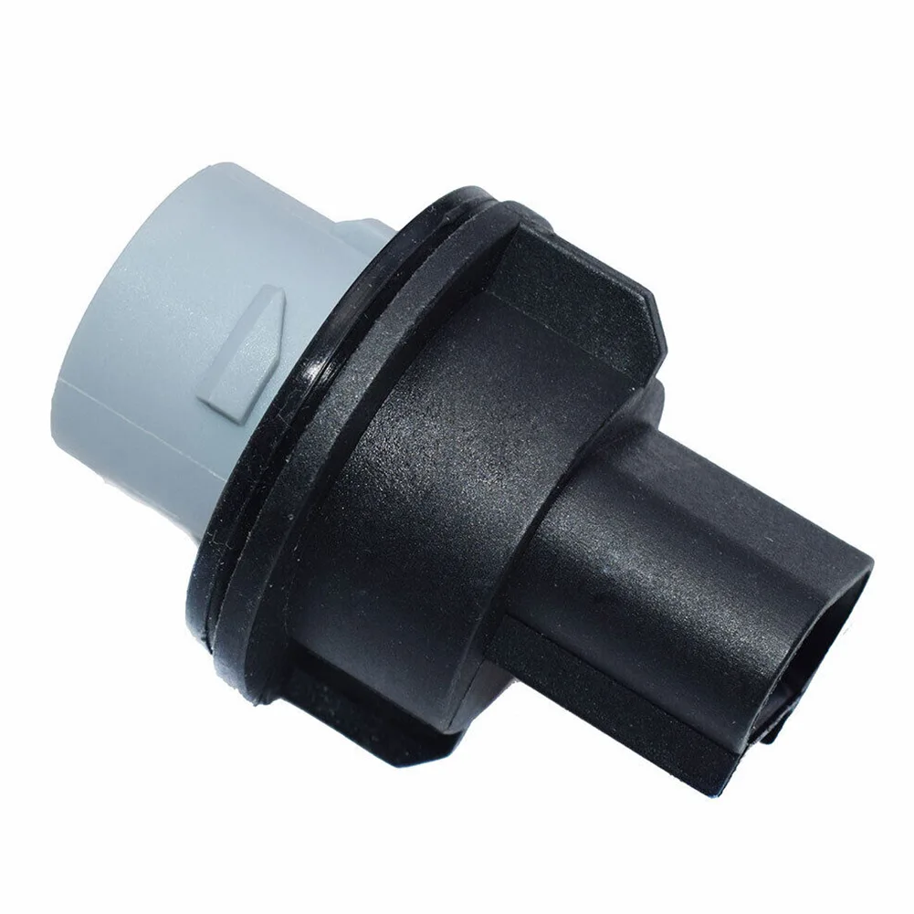 

LED Bulb Holder LED Socket Adapter LED Parking Turn Signal Lamp Socket Connector 68083021AA Fit For Dodge Ram 1500 2500 3500