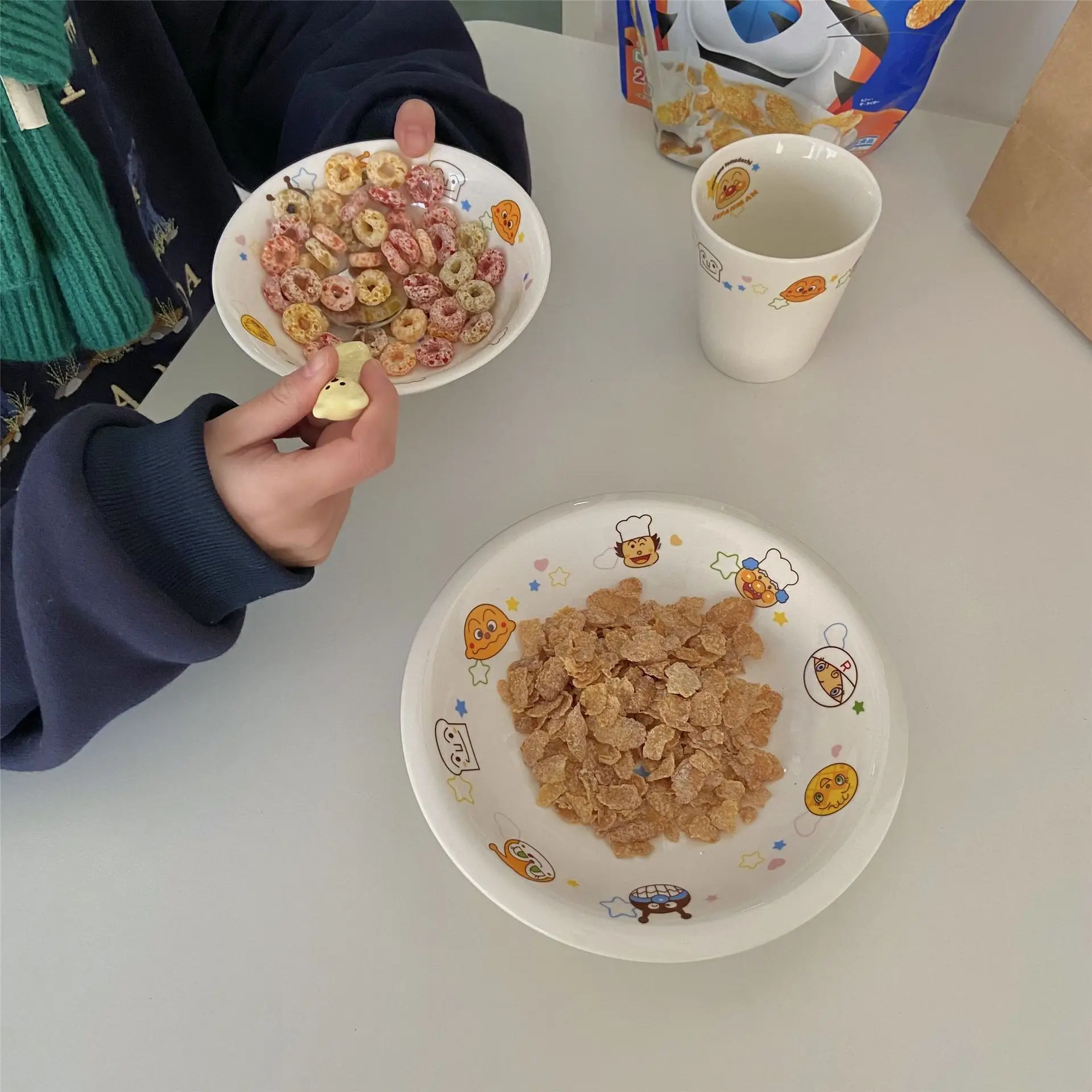 

Children's Plate Ins Style Japanese Childlike Anpanman and Bear Ceramic Plate Cute One-person Tableware
