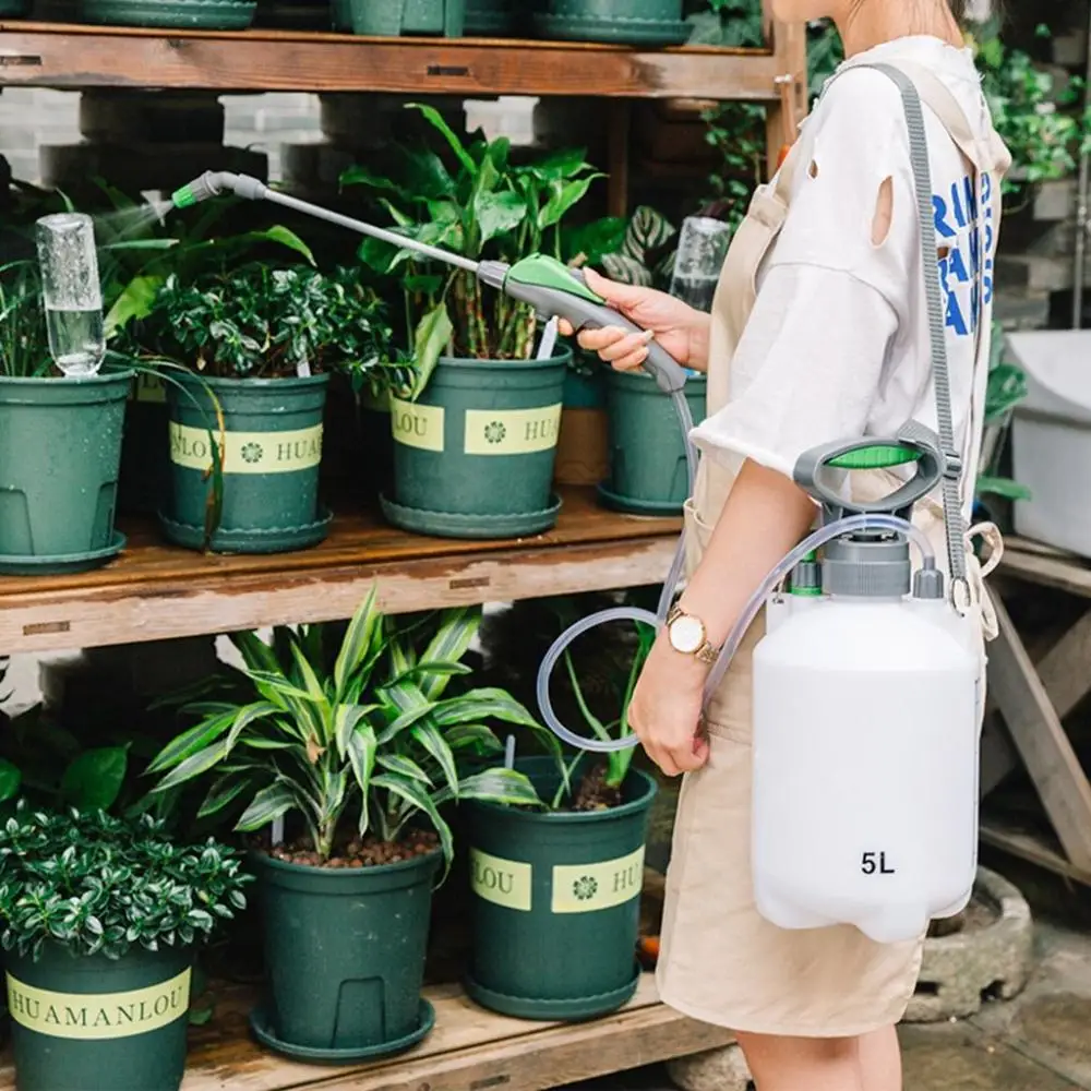 

Fall Resistant Household with 2 Nozzles Air Pump Adjustable Strap Car Cleaning Sprayer Water Spray Bottle Garden Tools