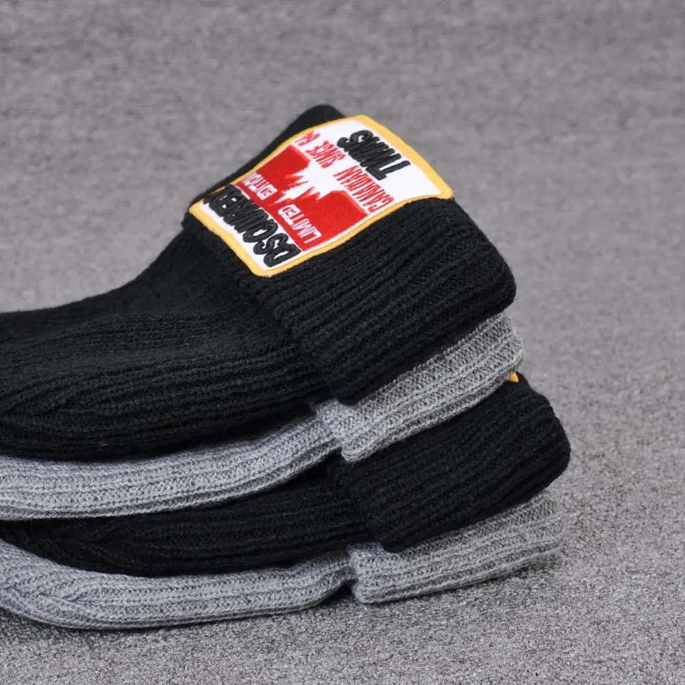 DSQUARED2 brand winter Canada style men Beanie Hat Masked Hat  warm black grey caps letter Beanie cap for men