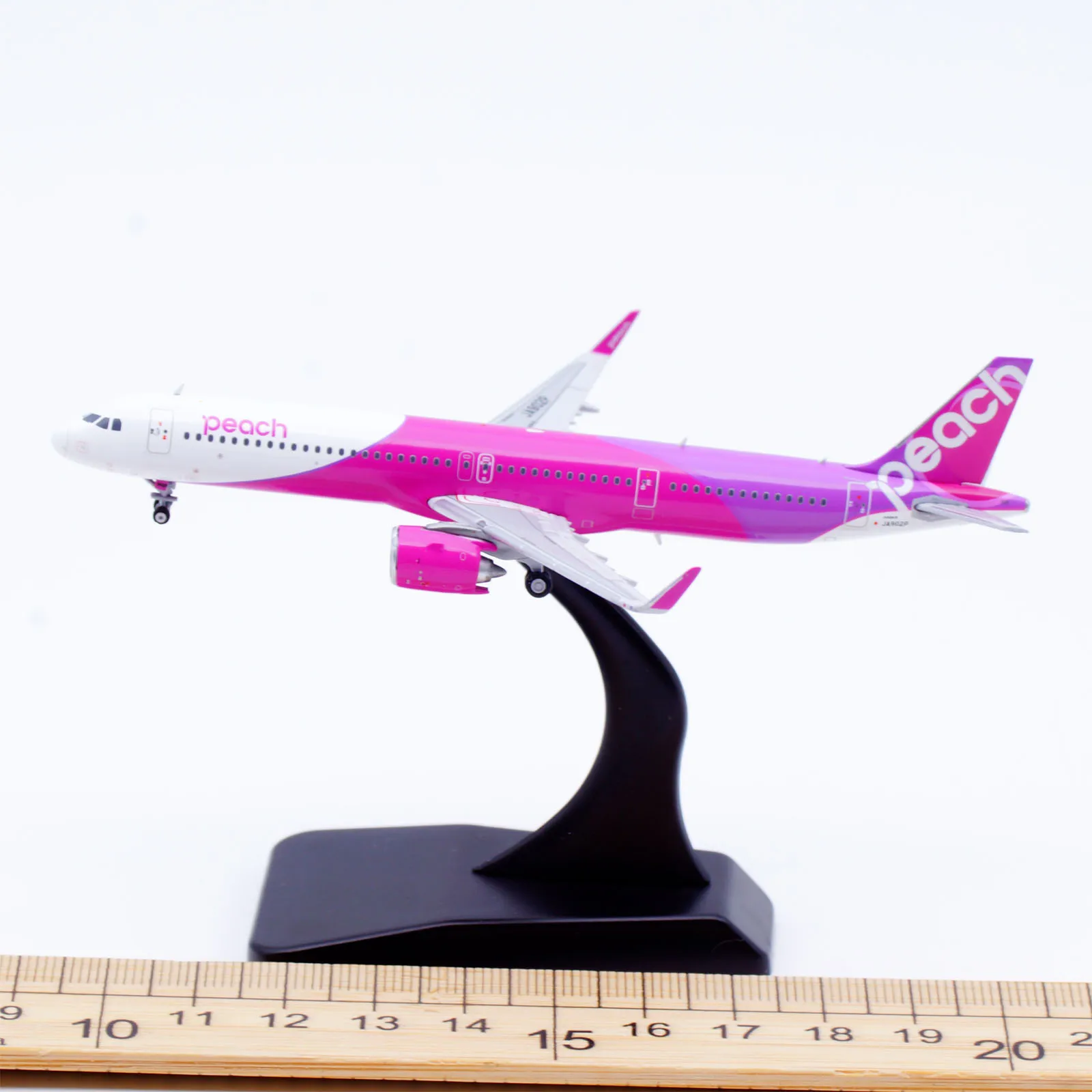 EW421N015 Коллекционный самолет из сплава в подарок JC Wings 1:400 Peach Airlines Airbus A321neo Литой