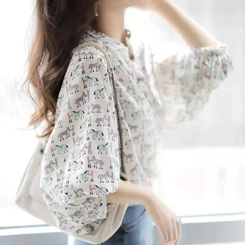 

Fashion O-Neck Button Printed Chiffon Lantern Sleeve Shirt Female Clothing Summer New Casual Tops Loose Office Lady Blouse D166