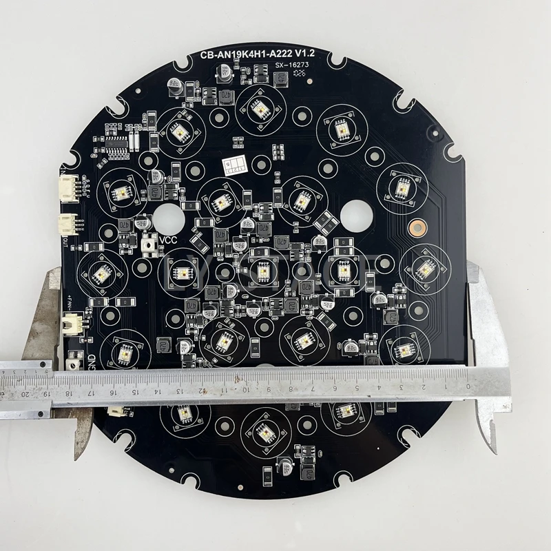 Профессиональная светодиодная плата 19x12 Вт/19x15 Вт RGBW Wash/Zoom DMX512 для подвижных фар с