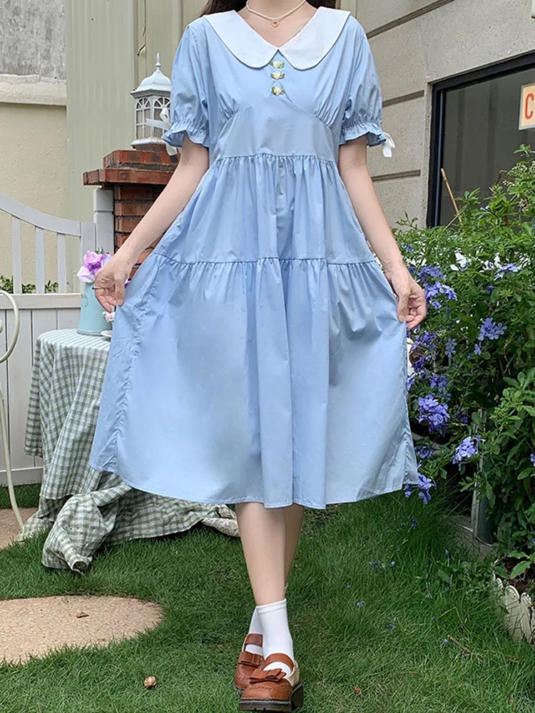 Женское платье средней длины с цветочным принтом голубое или розовое тонкое