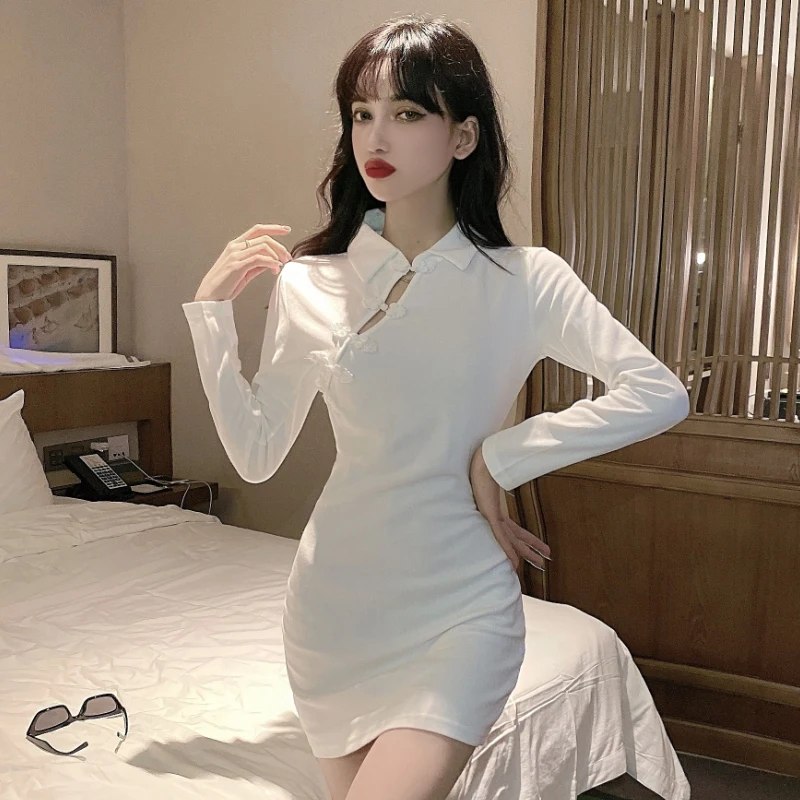 

Improved cheongsam long sleeves sexy five buttons slim slim lapel hip wrap dress