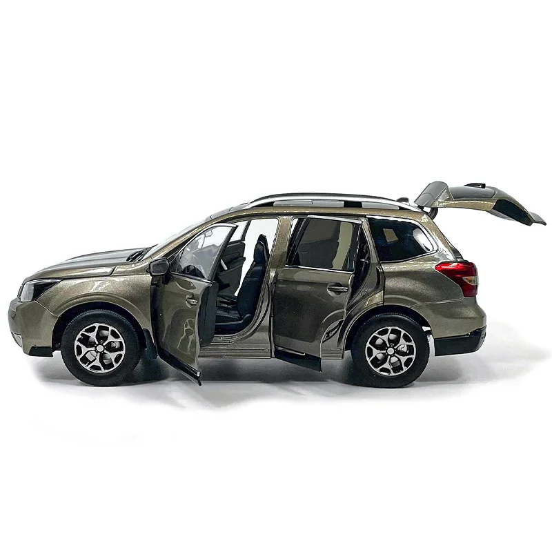 Модель автомобиля Subaru Forester XT 2015