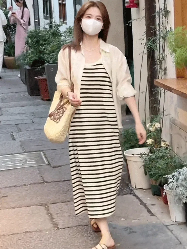 Thin Back Slit Sunscreen Shirts Women Summer 2024 New Stripe Vest Dress Outdoor Cardigan Two-piece Set