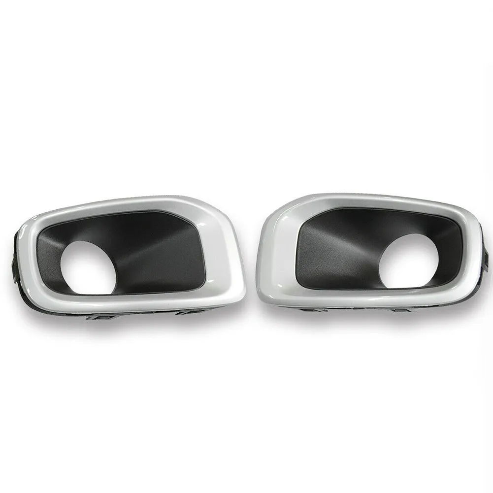 

2pcs Car Fog Light Cover Bezels For Jeep Renegade 2015-2018 Pair Fog Light Cover Bezel Bumper Lamp Front LH + RH Shell Part