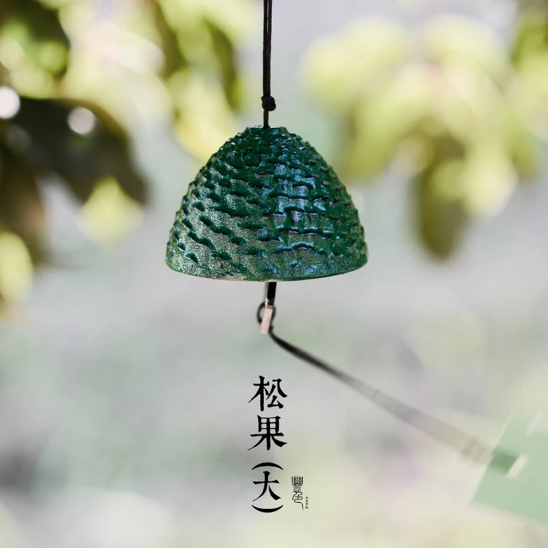

Japanese Cast Iron Wind Chimes, Pine Nuts, and Wind Hanging Decorations Outdoor Courtyard Bell Pendants