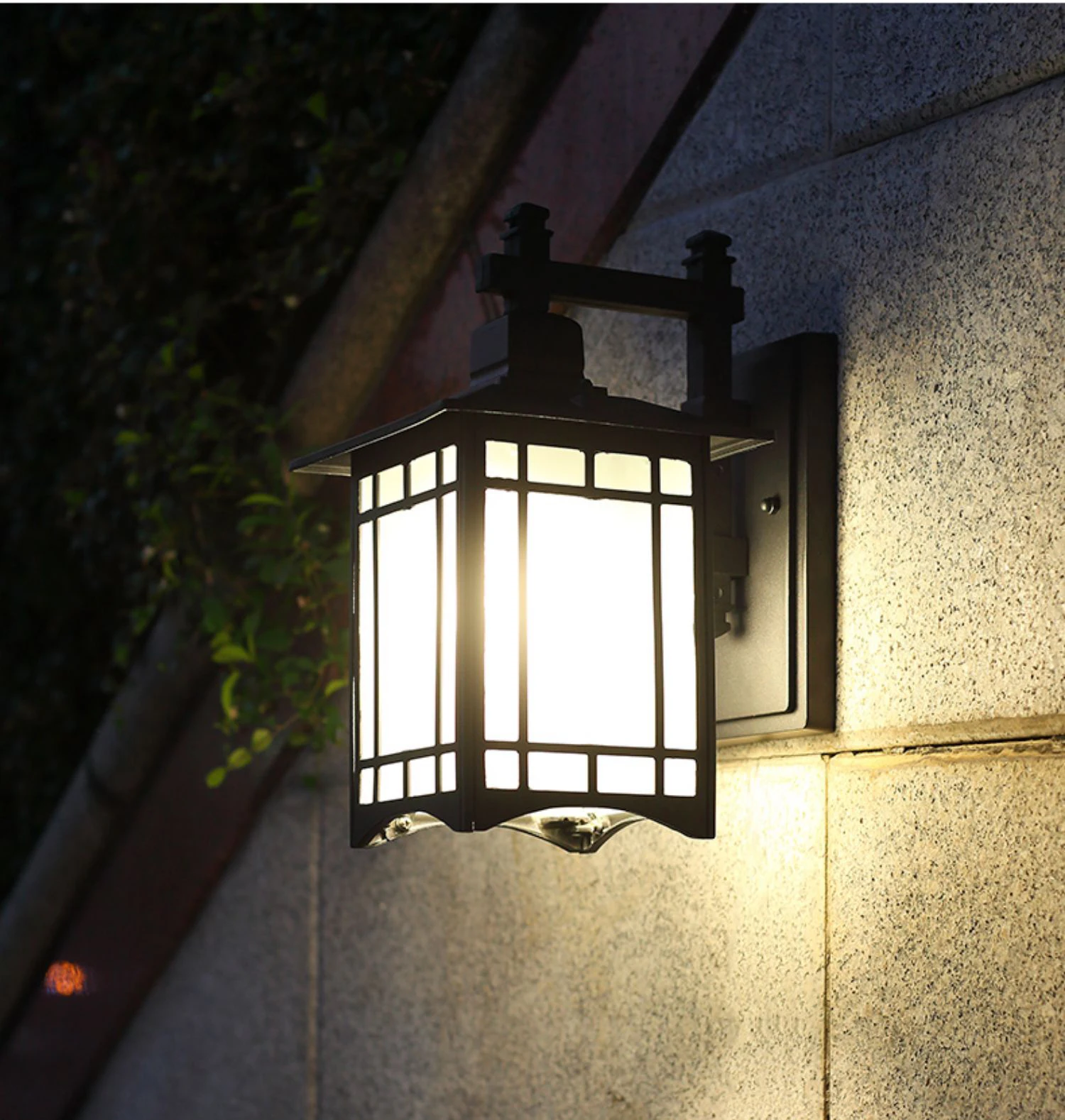 

Wall lamp outdoor waterproof solar led retro villa courtyard outdoor doorway balcony new Chinese corridor wall lamp