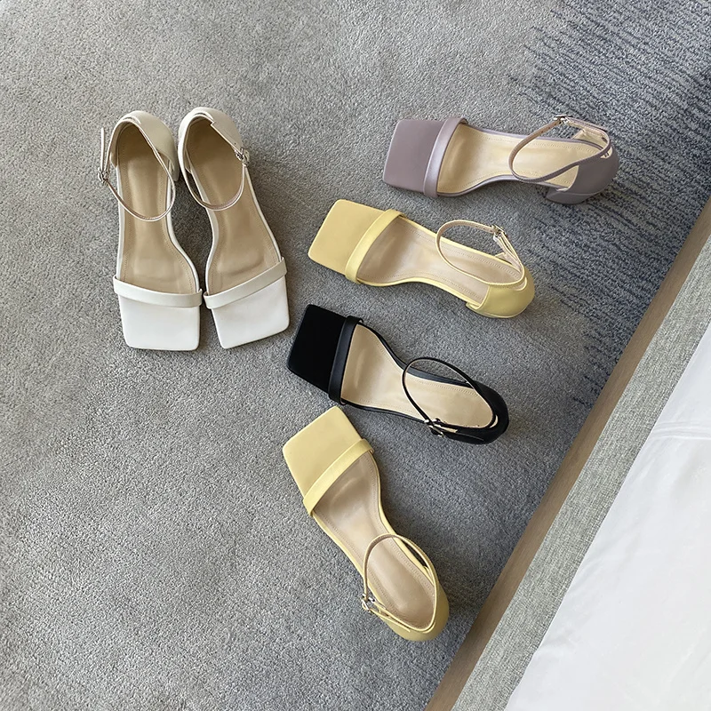 

Design Summer Brand Sandals Cow Leather Pumps Fashion Buckle Strap Women Shoes Square Toe High Heels 7 CM TPR Bottom