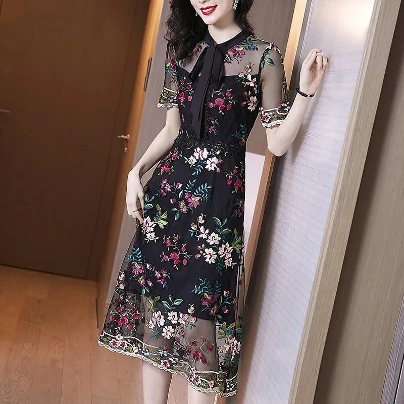 

Elegant Party Lace Mesh Dress Women Flower Embroidery Dress New Summer Female Bow Collar Short Sleeve LOng Dress Vestidos Mujer