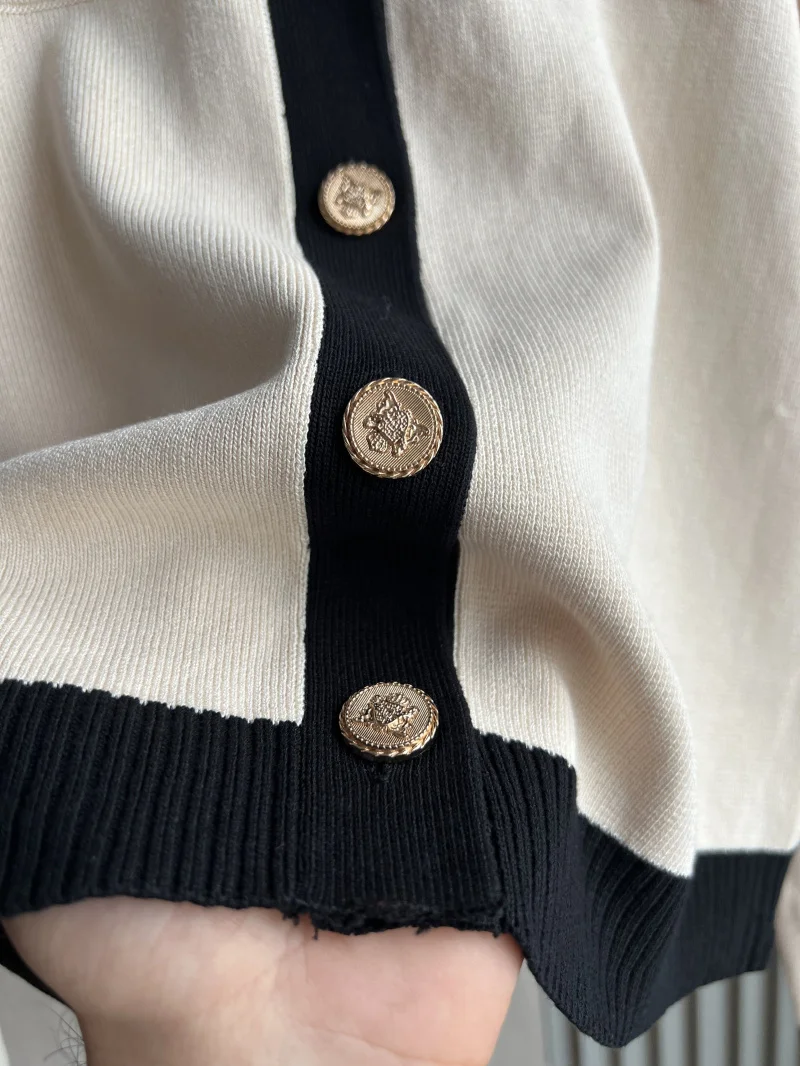 Вязаный кардиган с золотой нашивкой traf 2024 осень/зима новая мода