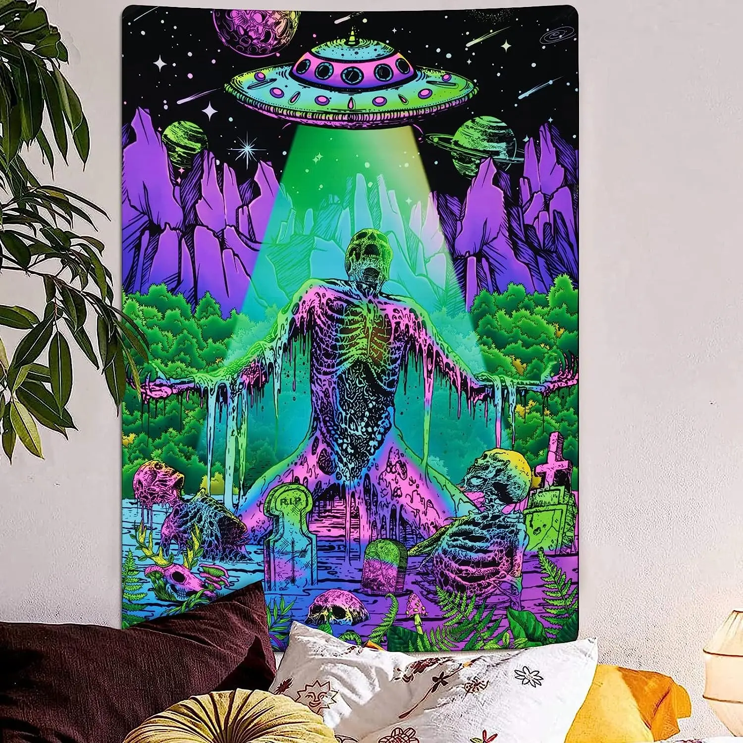 

Blacklight Skull Tapestry Trippy Alien Tapestries Hippie Skeleton UV Planet Wall Hanging Mountain Forest Aesthetic Home Decor