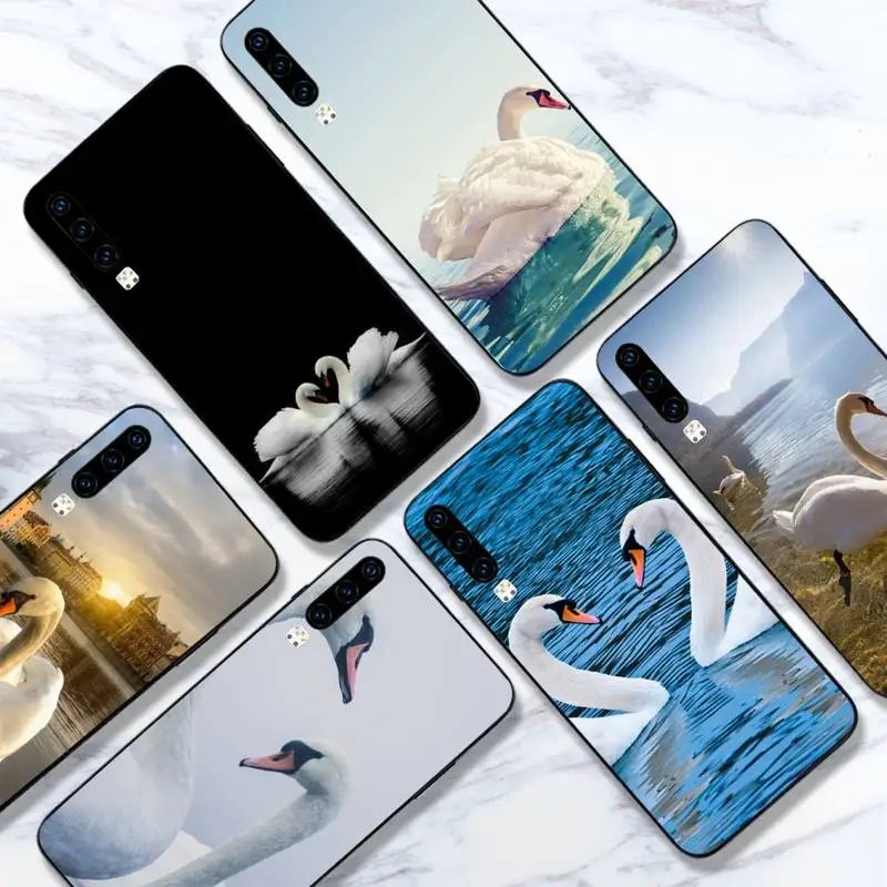 

Beautiful swan Phone Case For Huawei honor Mate 10 20 30 40 i 9 8 pro x Lite P smart 2019 Y5 2018 nova 5t