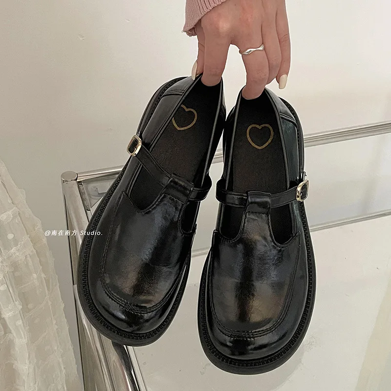 Женская повседневная обувь черная на плоской подошве модные оксфорды