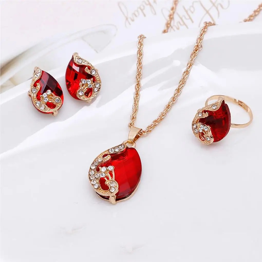 

Vintage Rhinestone Necklace Earrings Ring Jewelry Sets Crystal Water Drop Pendant Green