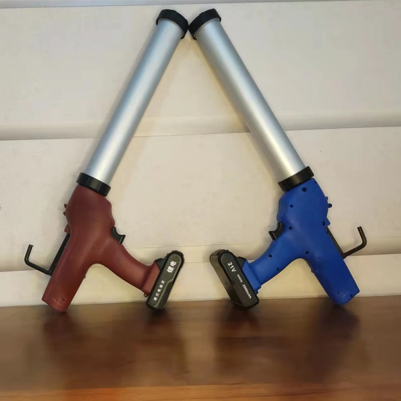 

21v Electric Cordless Caulking Gun With LITHIUM BATTERY