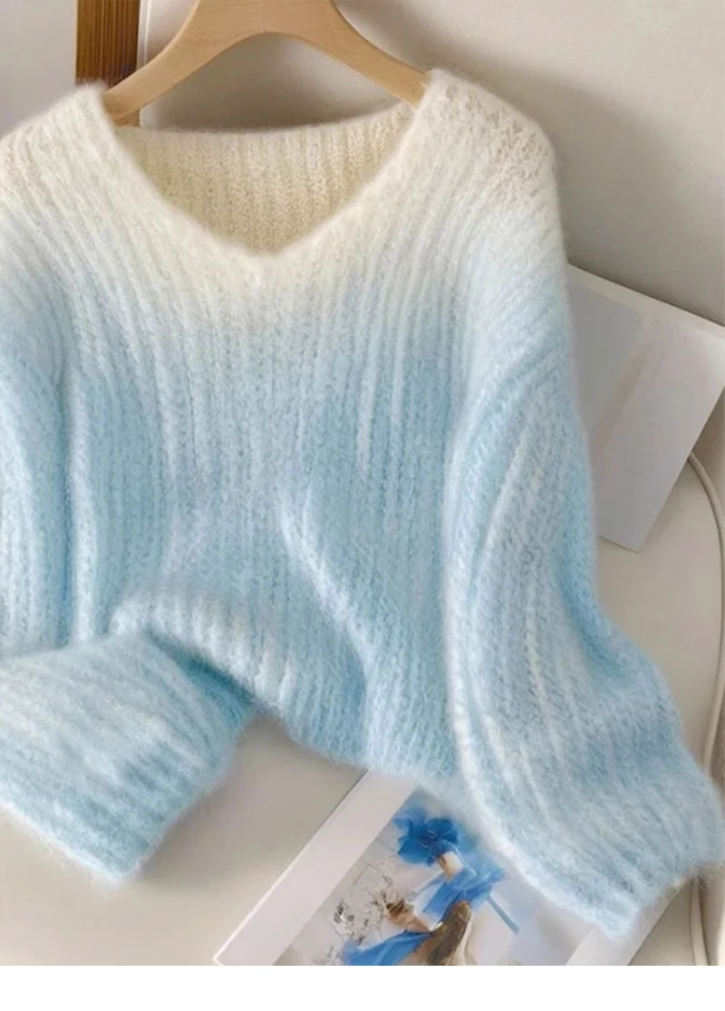 Женский трикотажный пуловер Bomon свободный синий свитер с V-образным вырезом и