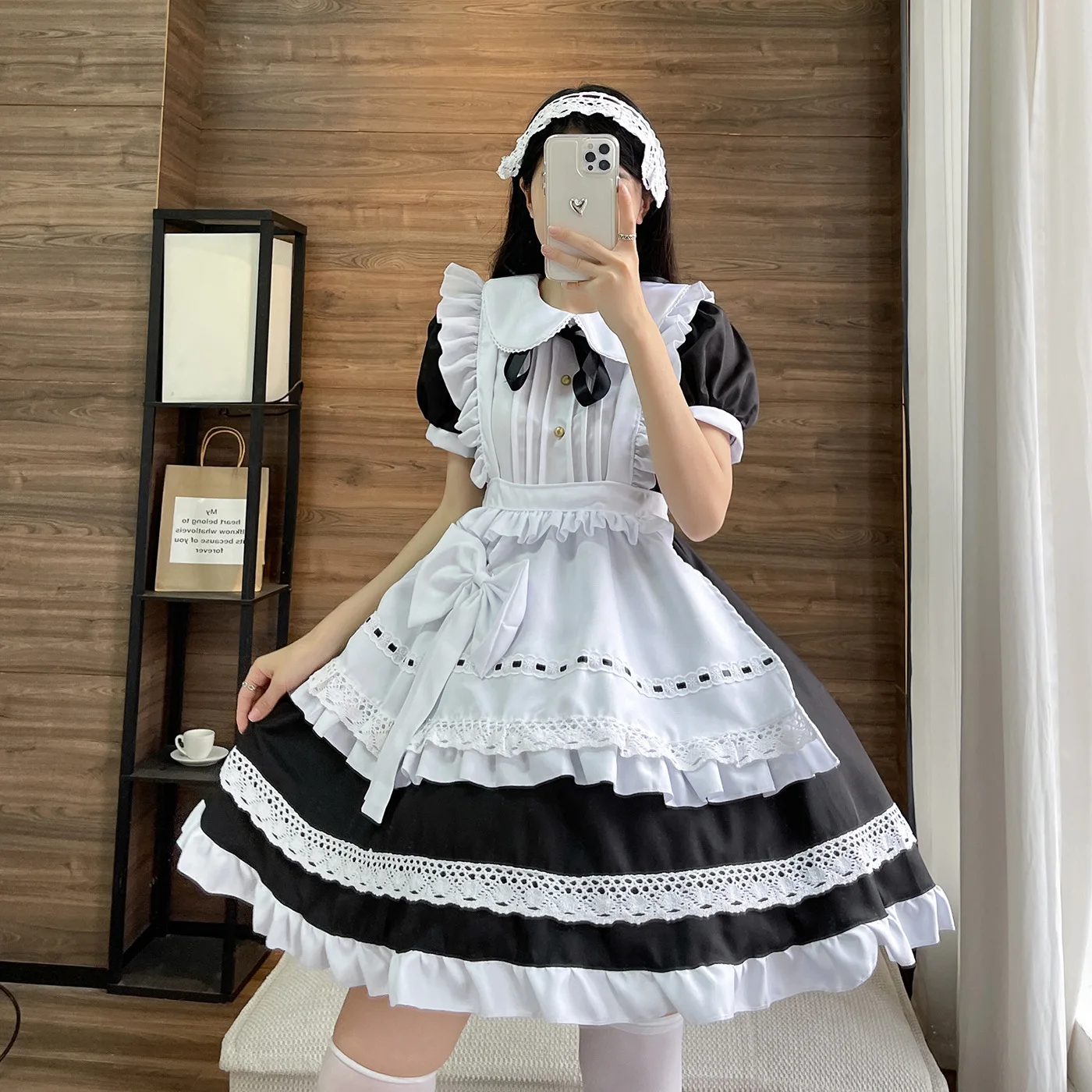 

Women Cute Maid Dress Maid Outfit Apron Dress Cross Dressing Housekeeper Dress Japanese Uniforms Halloween Cosplay Costume