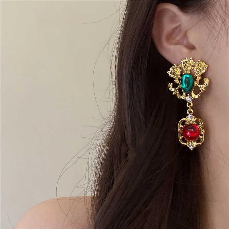 

Medieval vintage retro personality COURT style niche design gorgeous women fashion ins earrings baroque royal jewelry