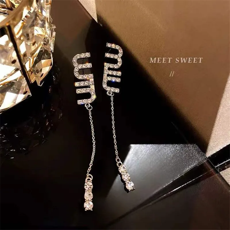

Korean Charm Tassel Crystal Letter 925 Silver Needle Dangle Earrings for Women Girls Fashion Long Drop Earring Luxury Jewelry