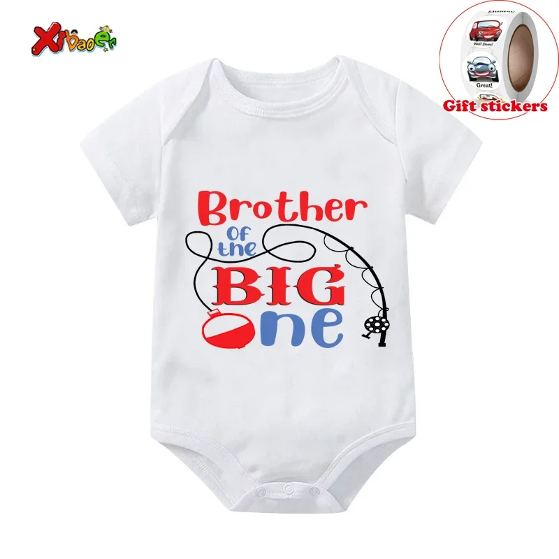 Одинаковые комплекты для всей семьи одежда мамы и папы красные или синие