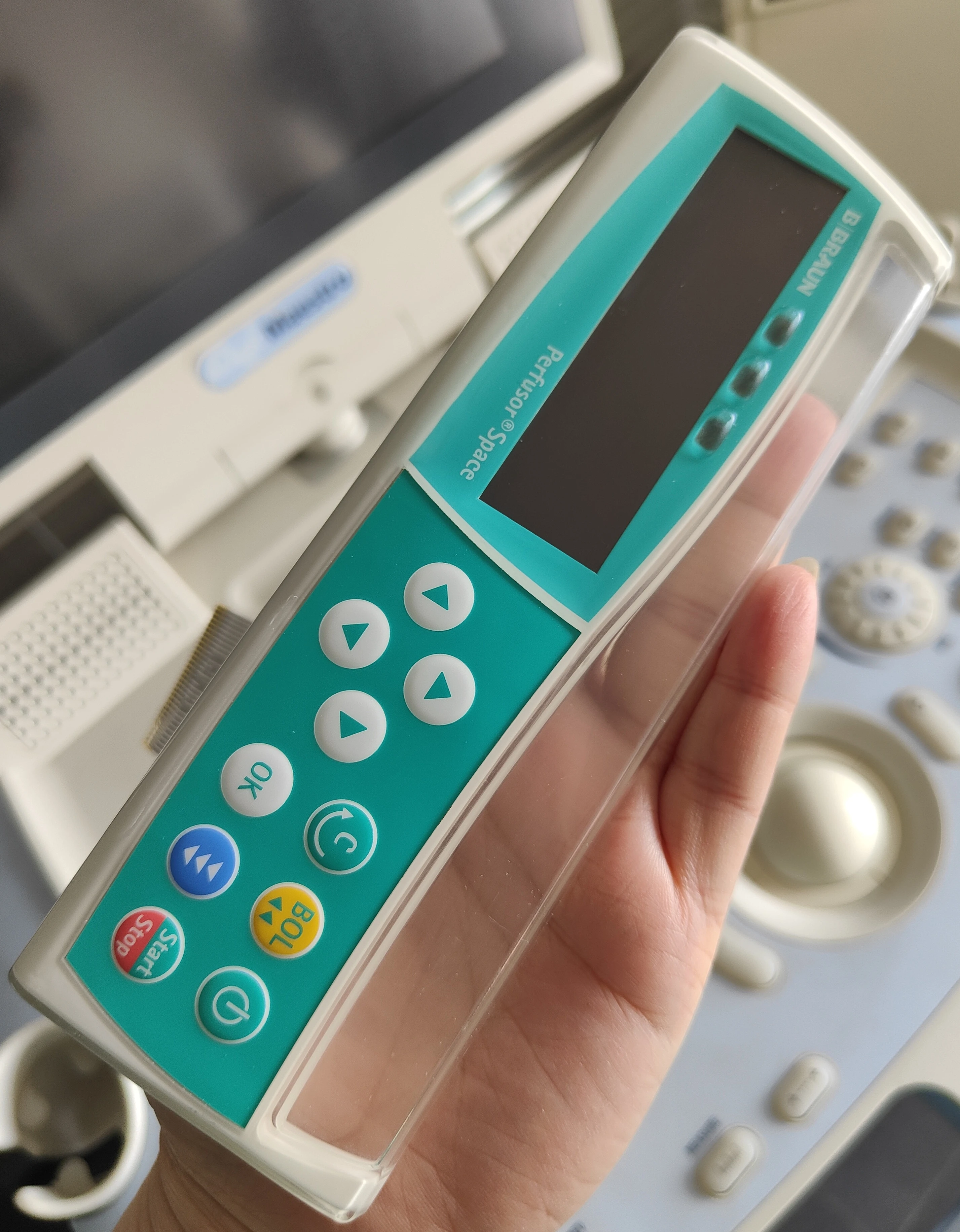 

Панель инфузионного насоса B raun не содержит дисплей для перфорированного нового оригинального насоса