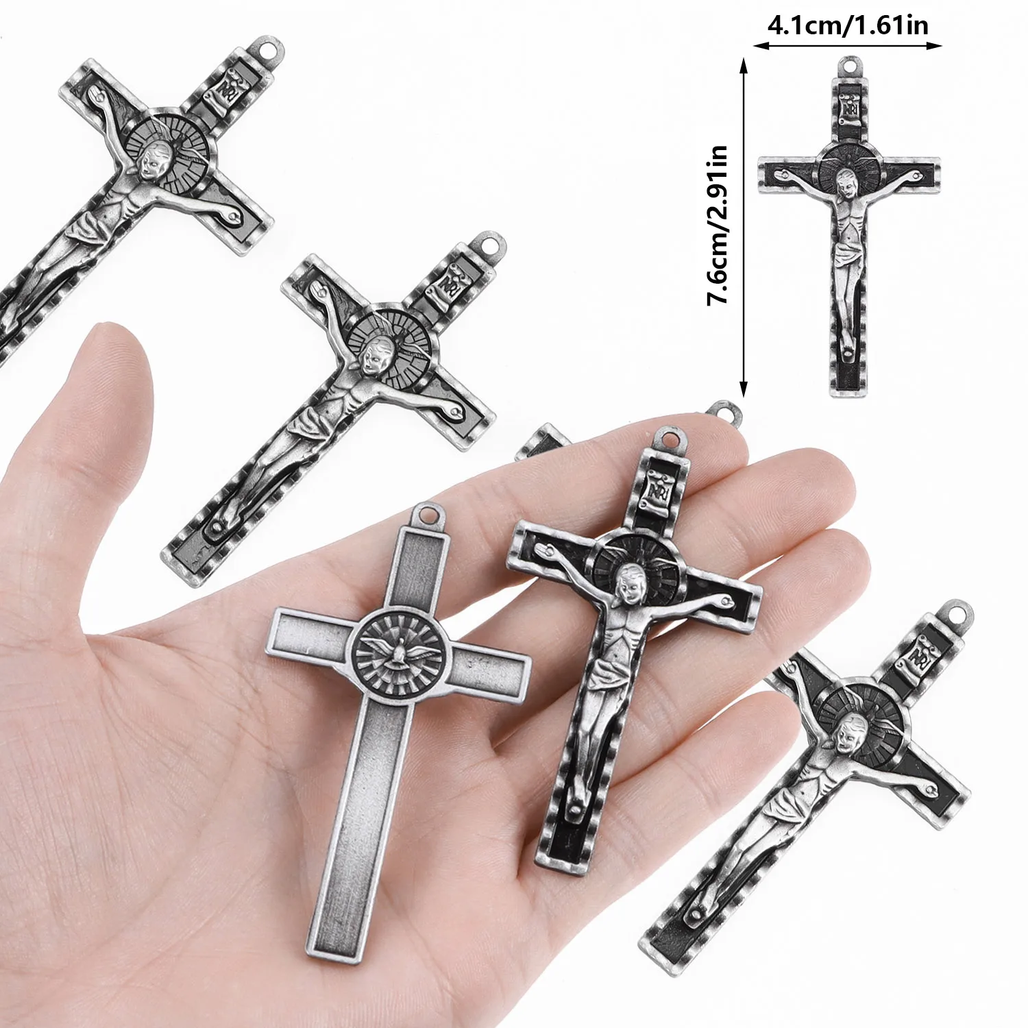 

Набор из 5 подвесок Аogue: крест, Иисус, Святой Христофор