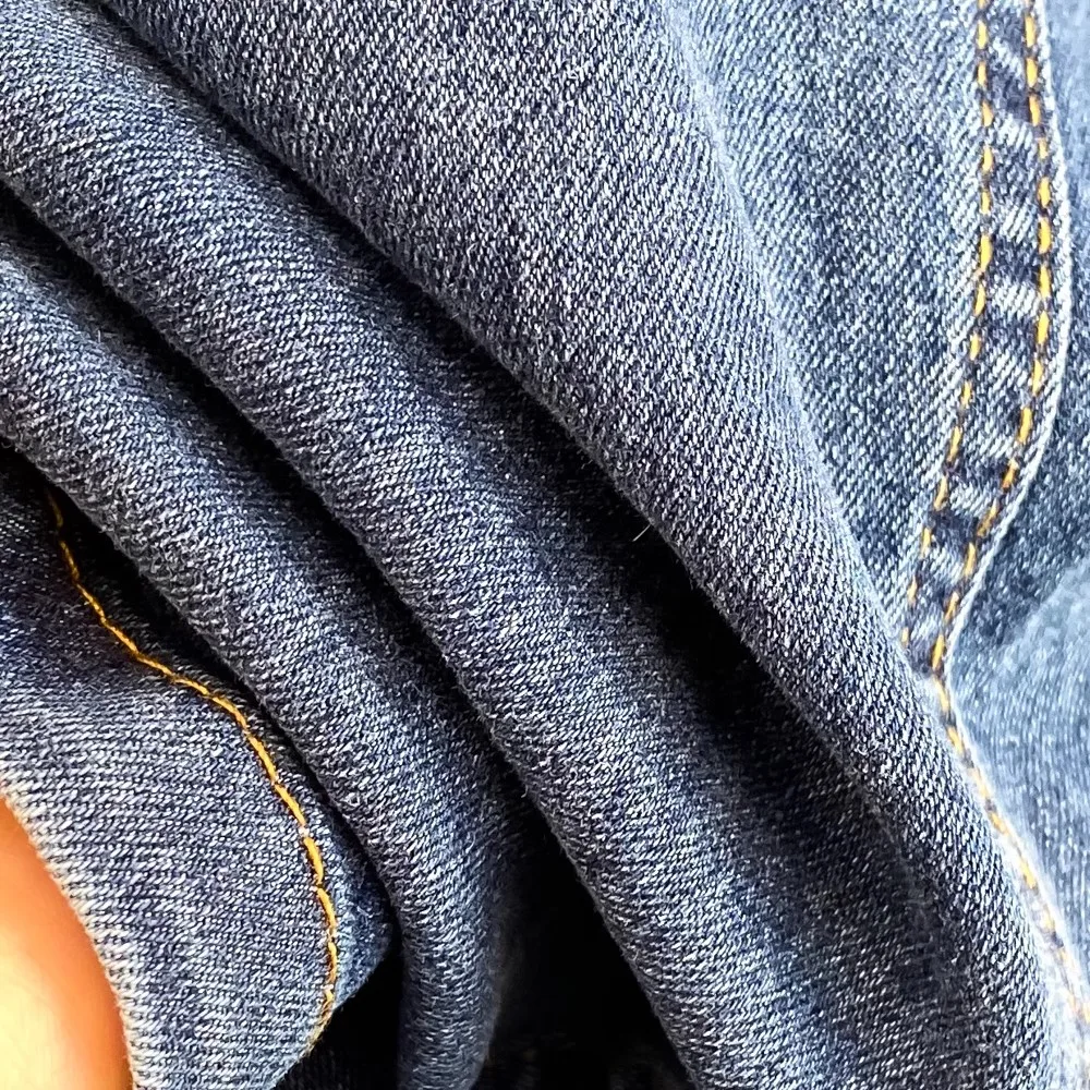 Женское джинсовое платье с длинным рукавом дизайнерское в стиле пэчворк