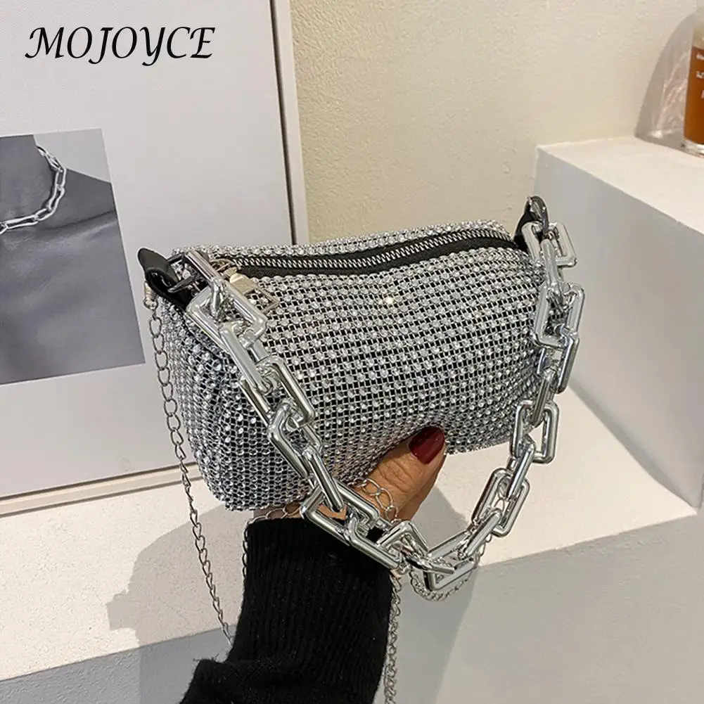 

Fashion Rhinestones Shoulder Crossbody Bag Diamond PU Female Chain Messenger Bags For Wedding Elegant Designer Cylinder Handbag
