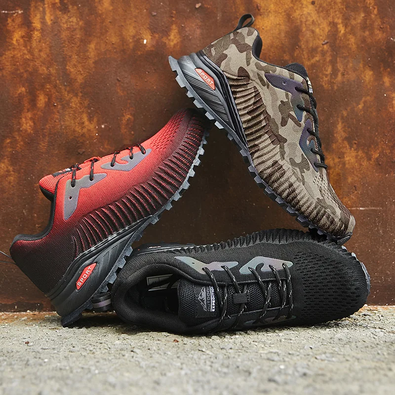 New outdoor hiking shoes in spring and summer of 2021 Men's mesh fashion large comfortable hiking shoes camouflage sports boots