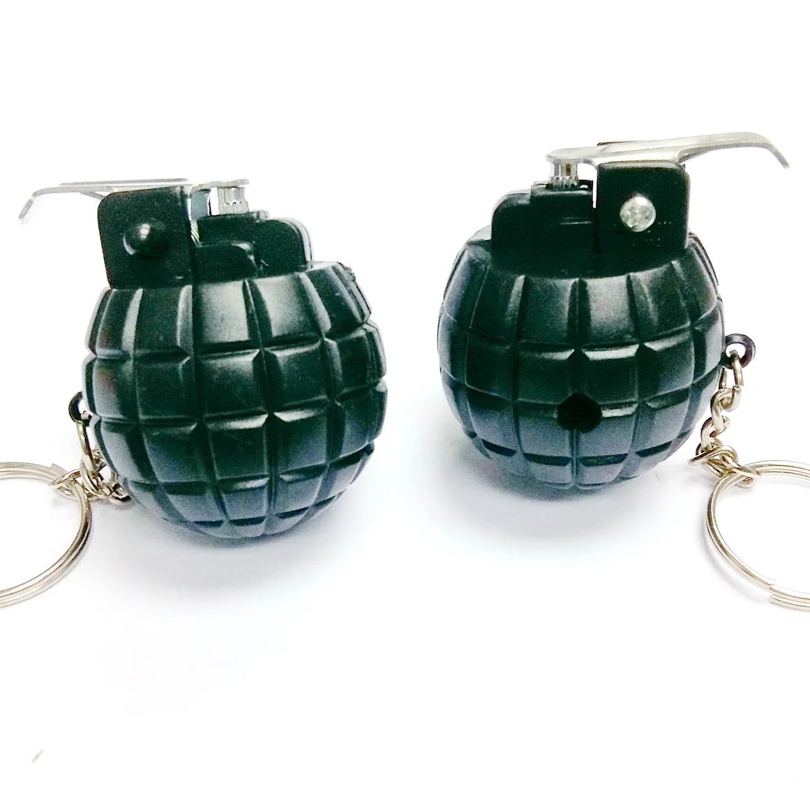 

12 PC Key Chain FAKE Grenade Birthday Party Favor Halloween Novelty gadget gift Men Decoration Dress Up Joke Novelty Souvenir