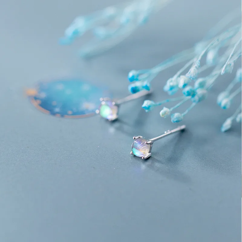 Женские серьги-гвоздики из серебра 925 пробы с опалом