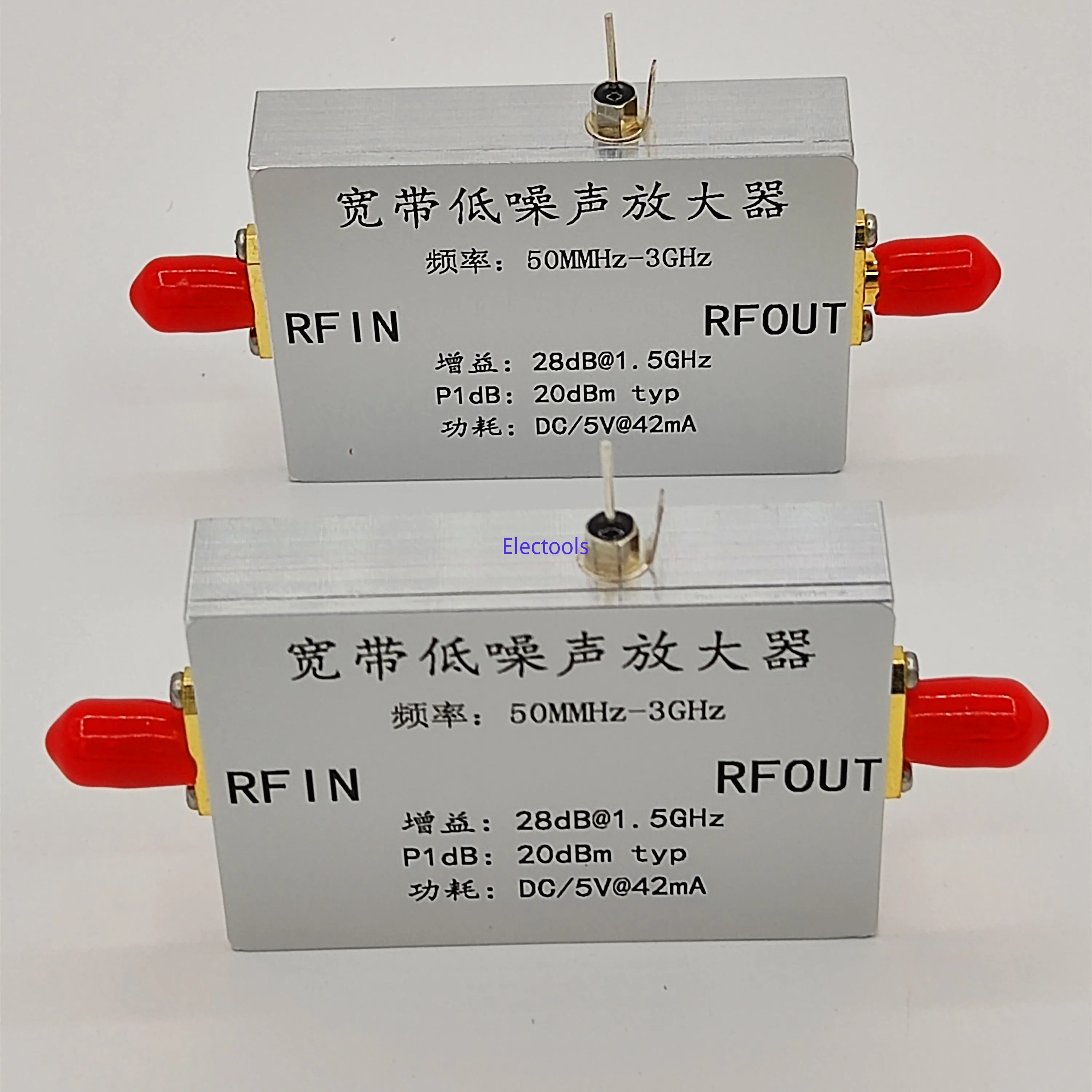 Широкополосный усилитель с низким уровнем шума |