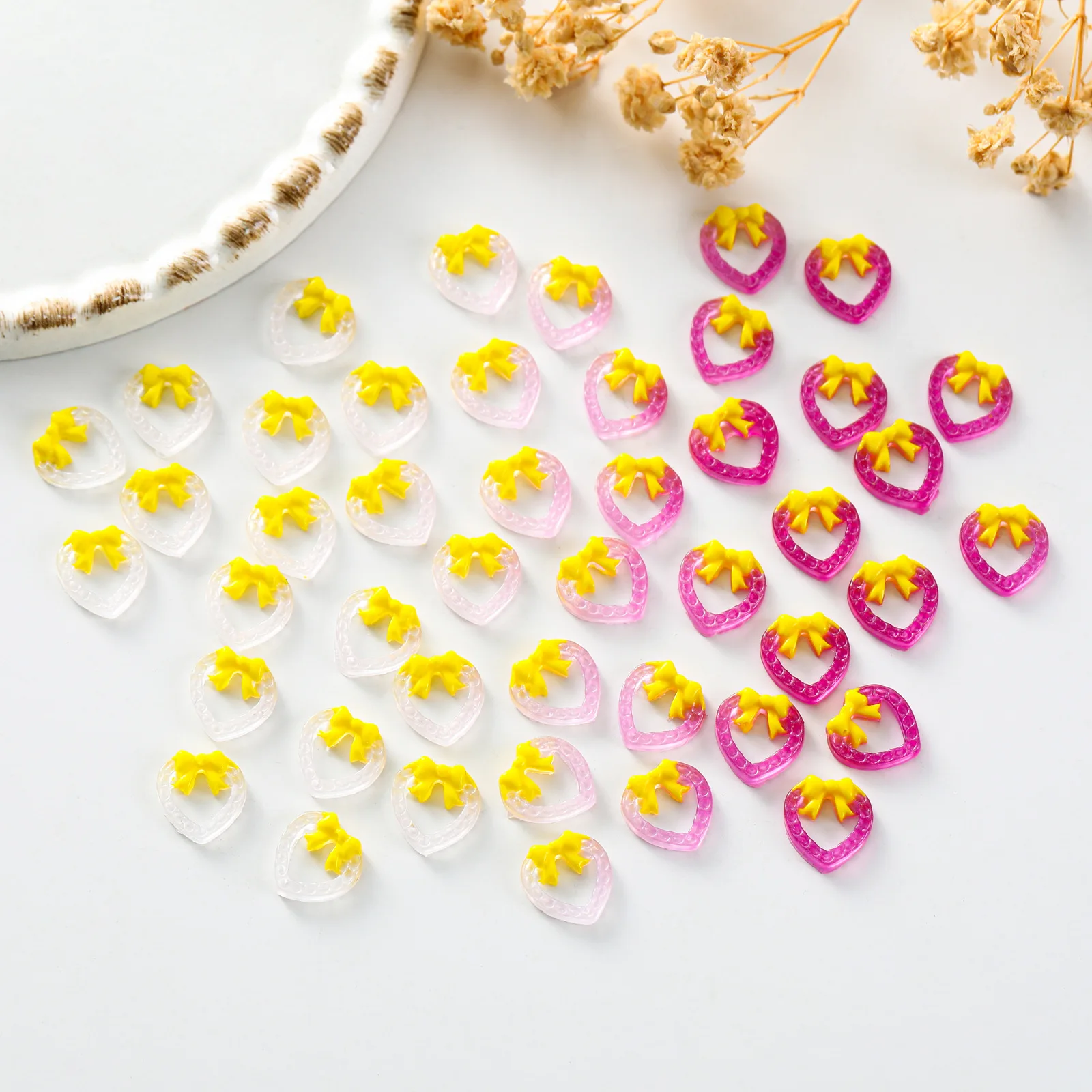

20pcs Glow in Dark Kawaii Heart Bow Nail Art Decorations 3D Kawaii Luminous Crystal Resin Charms Nail Accessories Supplies DIY