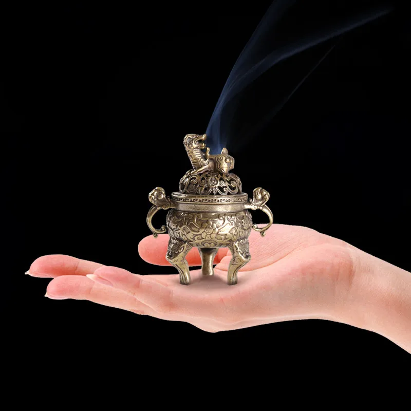 

1pc 6.2*5.2cm Copper Mini Kirin Tibetan Nepal Buddhist Sacrificed Tailsmen Instrument Mascot Putting Decorate Incense Burner
