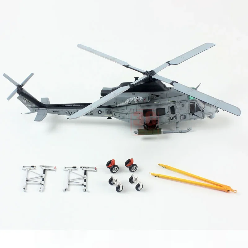 Фото Модель мечты 1/72 Пластиковый масштабный комплект модели DM 720018   Американский универсальный вертолет Venom UH-1Y №2