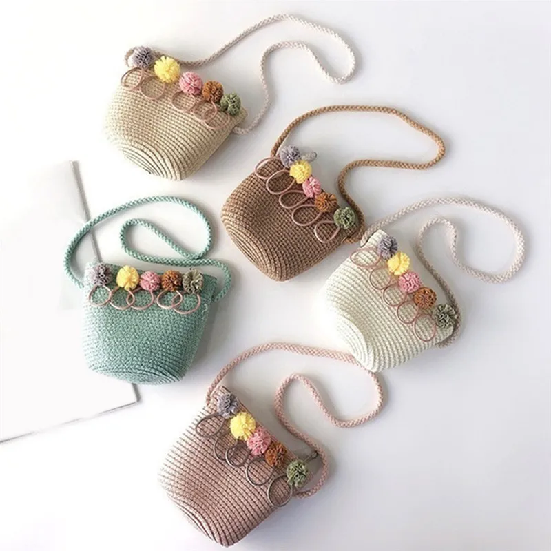 Kids Crossbody Mini Shoulder Bag Children Weaving Bag Messenger Handbags Girls Summer Straw Beach Bag Handmade Floral Rattan Bag