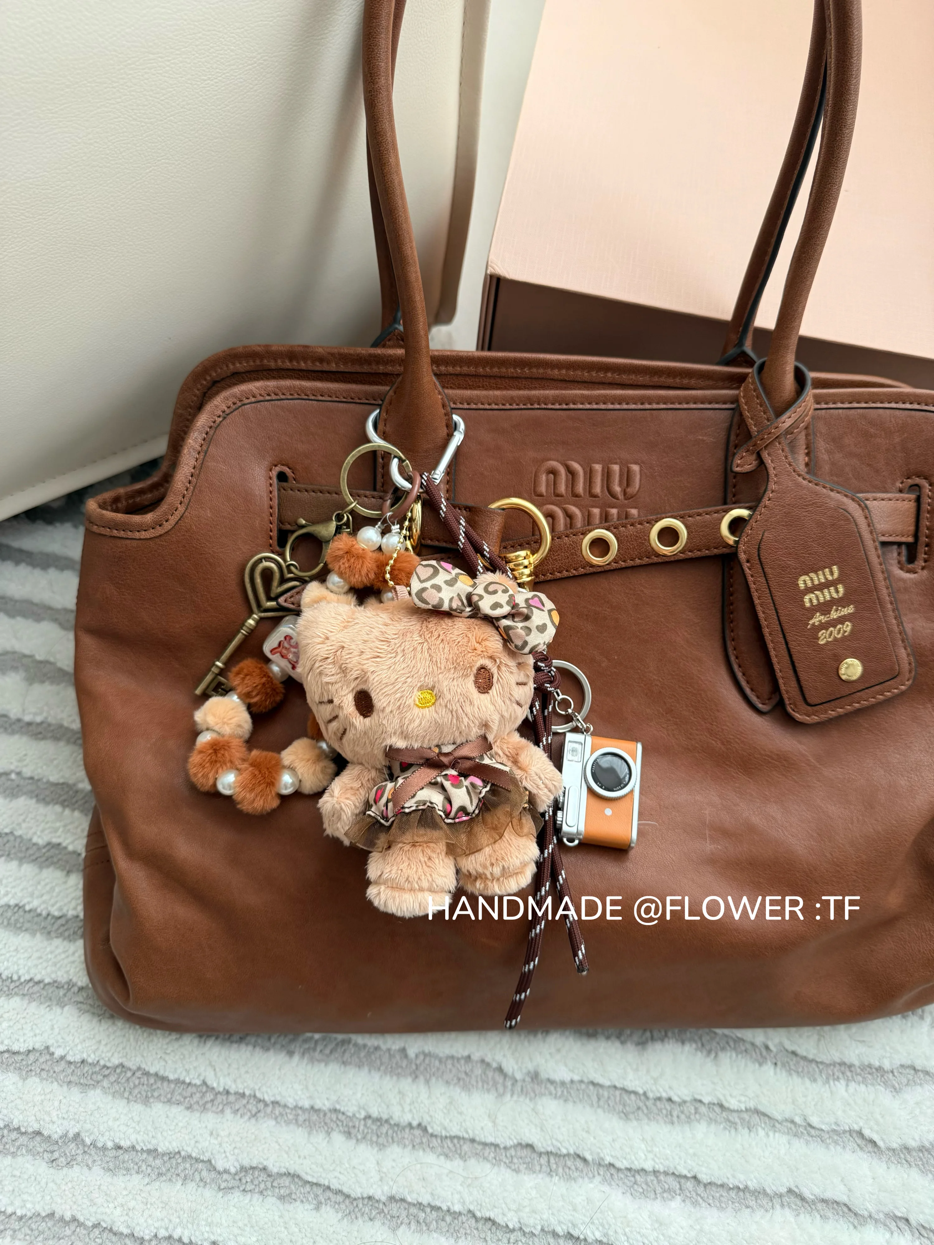 Милый BLAPINK Same Sle Hello Kit брелок для ключей с любовью плюшевая кукла сумка девочек