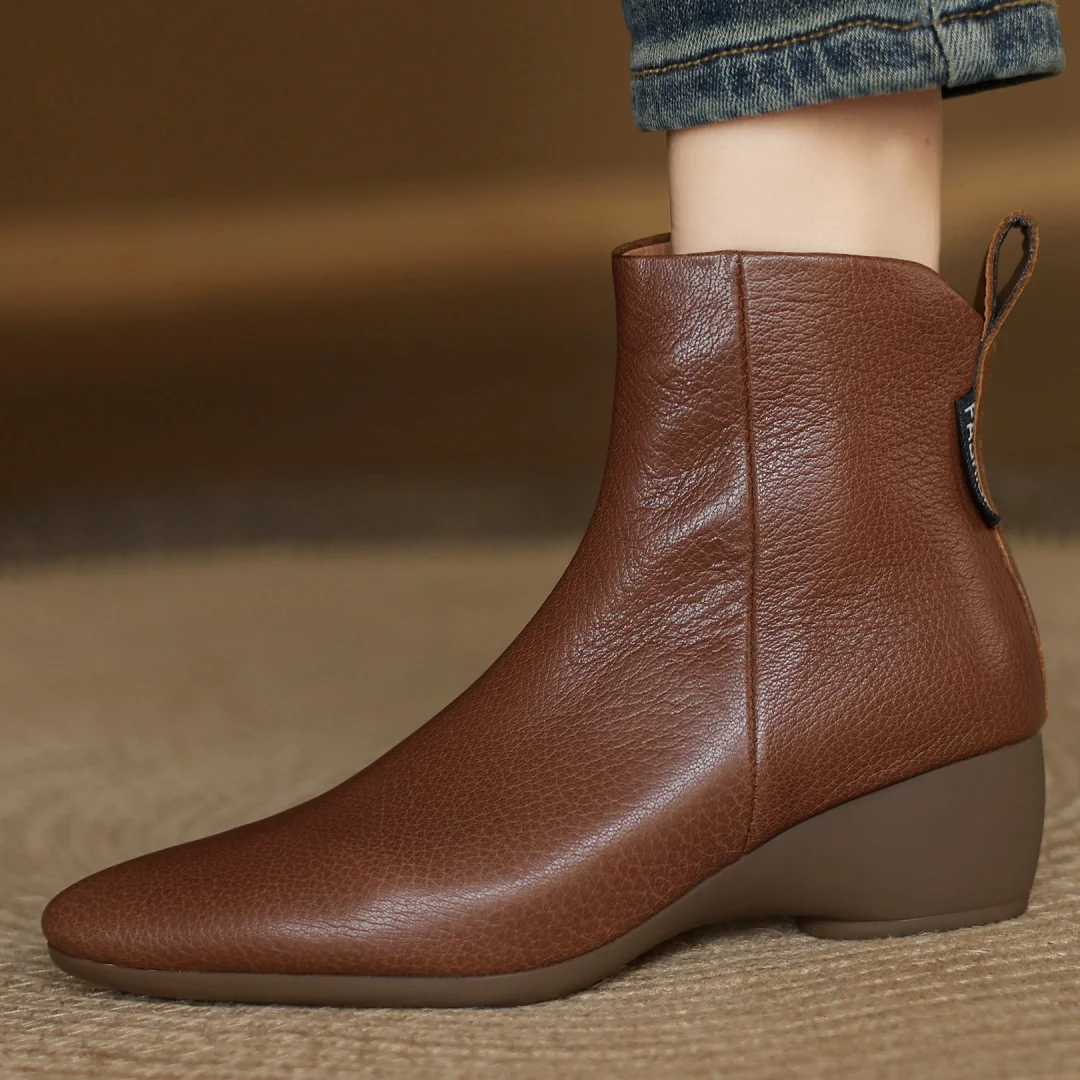 Женские ботильоны из овечьей кожи с боковой молнией на танкетке 2024 см