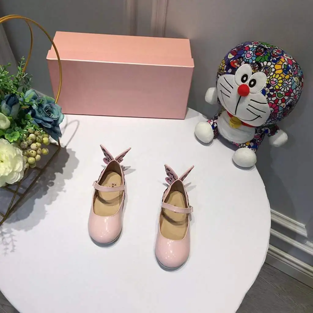 

Новые туфли принцессы для детей в Cummer 2022 года с бантом подходят для девочек в возрасте от 2 до 10 лет.