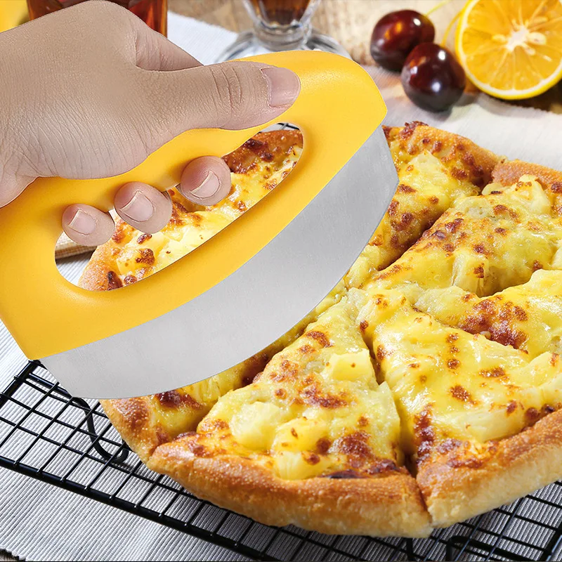 

1Pcs Portabl Multi-purpose Stainless Steel Pizza Knife Super Sharp with Protective Sleeve Kitchen Bakeware Accessories