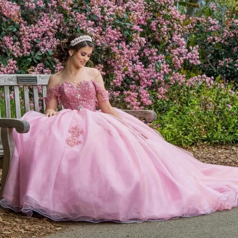 Розовое кружевное платье Quinceanera по индивидуальному заказу бальное с блестящей